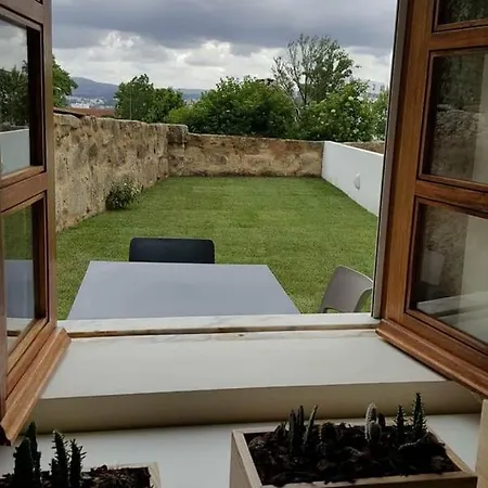 Guestready - Catorze De Outubro 423 *