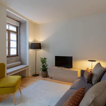 Guestready - Catorze De Outubro 423 * Βίλα Νόβα ντε Γκάια