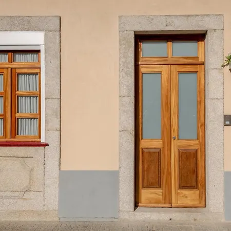 Guestready - Catorze De Outubro 423 * Βίλα Νόβα ντε Γκάια