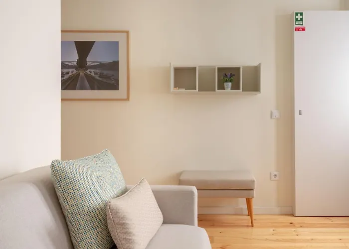 Guestready - Catorze De Outubro 423 *